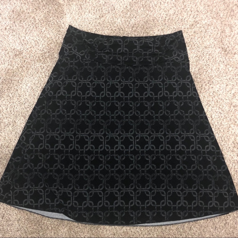 Soybu A-line gray chain link skirt